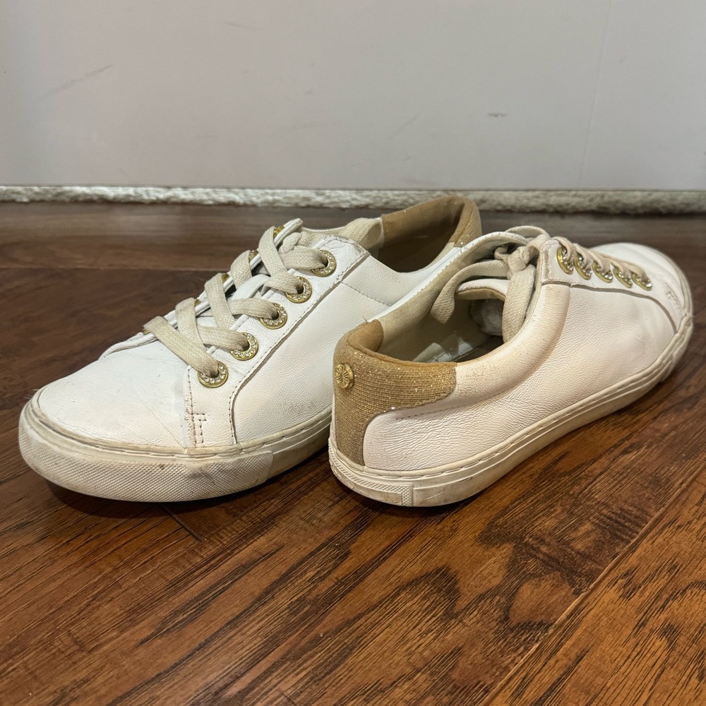 Lilly Pulitzer Lux Hallie Sneakers - size 8